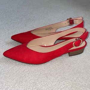 Ann Taylor red slingbacks ❤️